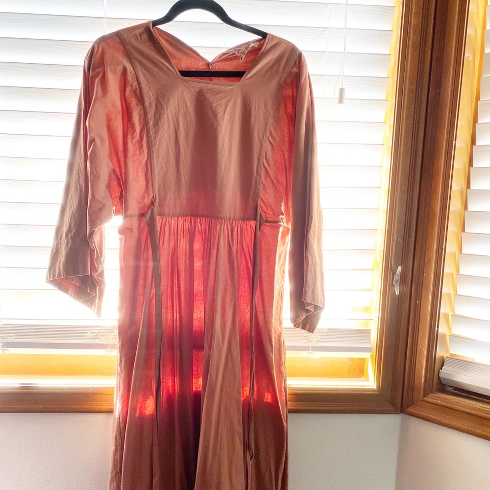 Doen Dress Size M in Clay